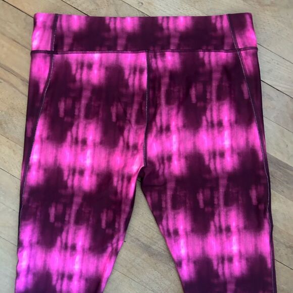 Under Armour Women’s Compression Leggings - Picture 4 of 7